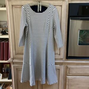 Lands’ End white black striped dress euc sz L
